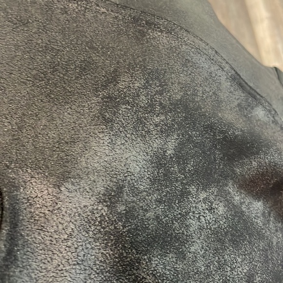 SPANX shiny black faux leather look leggings small - Picture 7 of 8